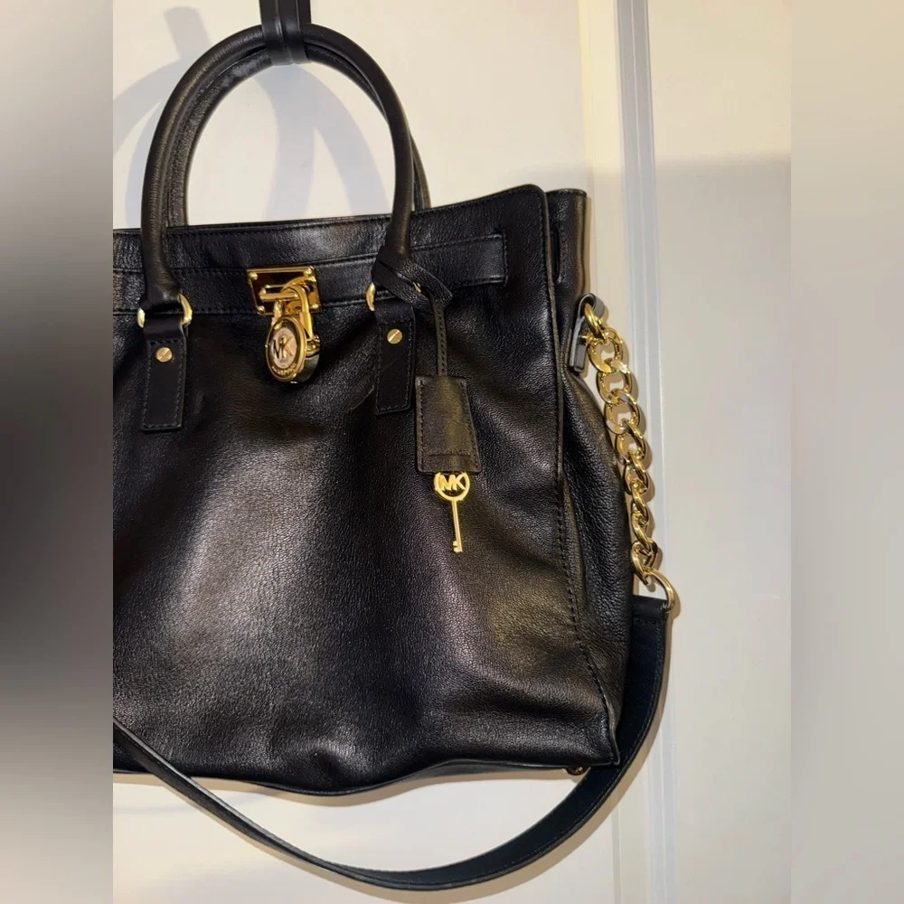 Michael Kors Hamilton Large NS Tote Black Leather